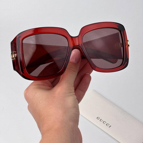 Gucci GG1402S Sunglasses – Transparent Burgundy Frame Brown  | Model GG1402S 003 - Picture 3 of 10